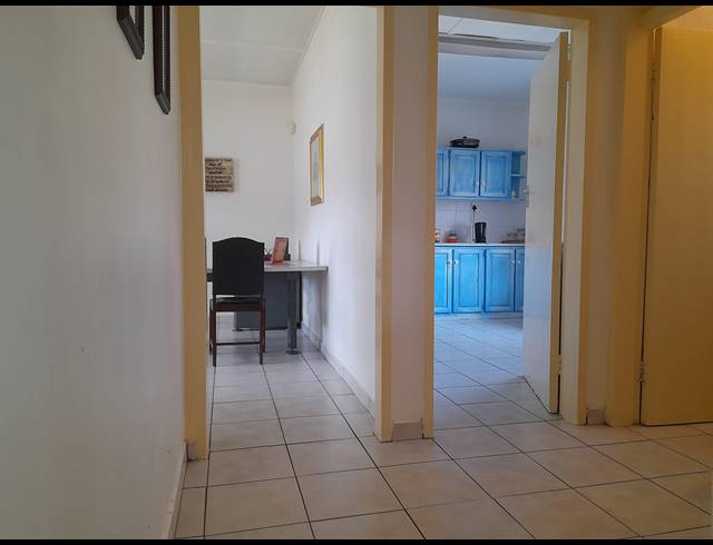 214M² OFFICE FOR SALE IN VANDERBIJLPARK CW 1